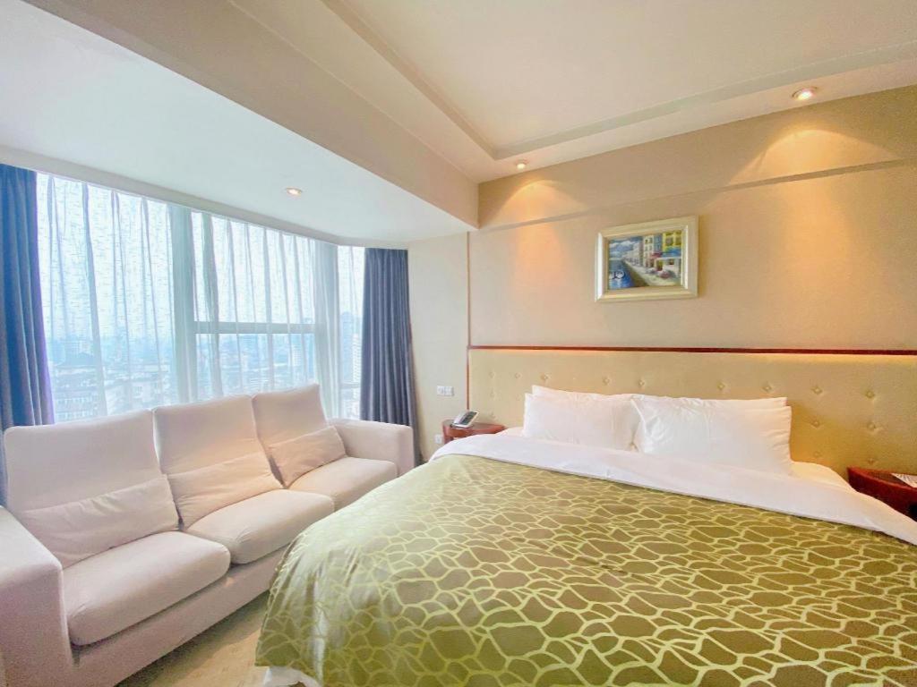 Nanchang Galactic Peace International Hotel Exterior photo